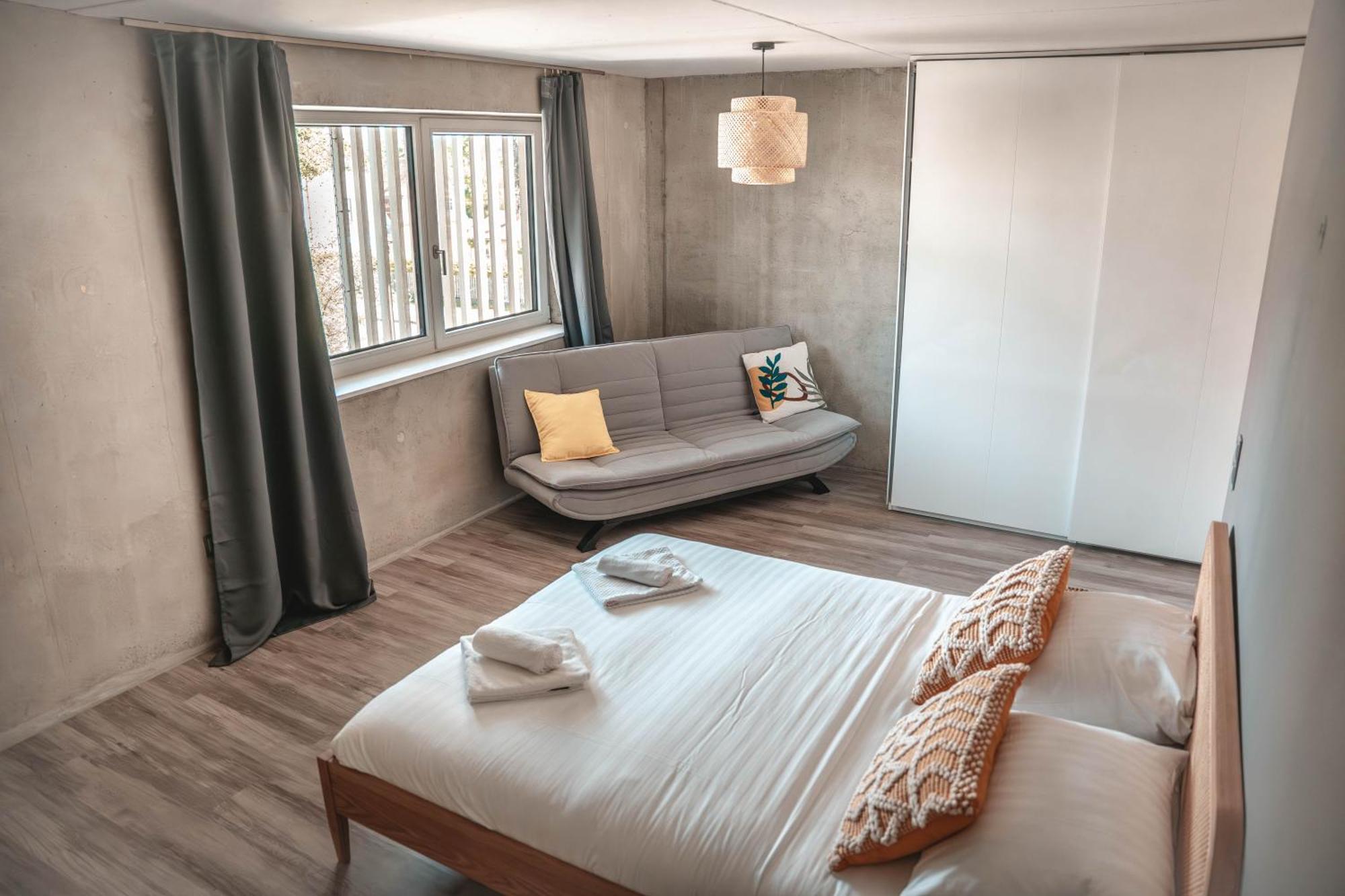 Апартаменты Sunset Club - Loft - 155 M2 Sichtbeton - Zentral Мемминген Экстерьер фото